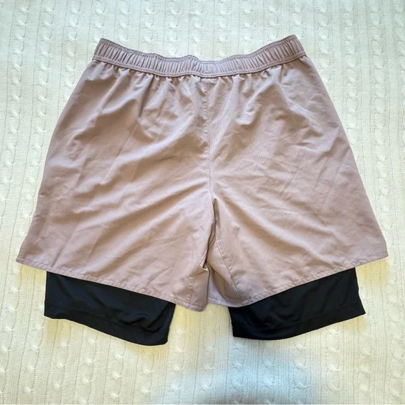 HURLEY Men's Two-Tone Athletic Large Shorts - Picture 5 of 9